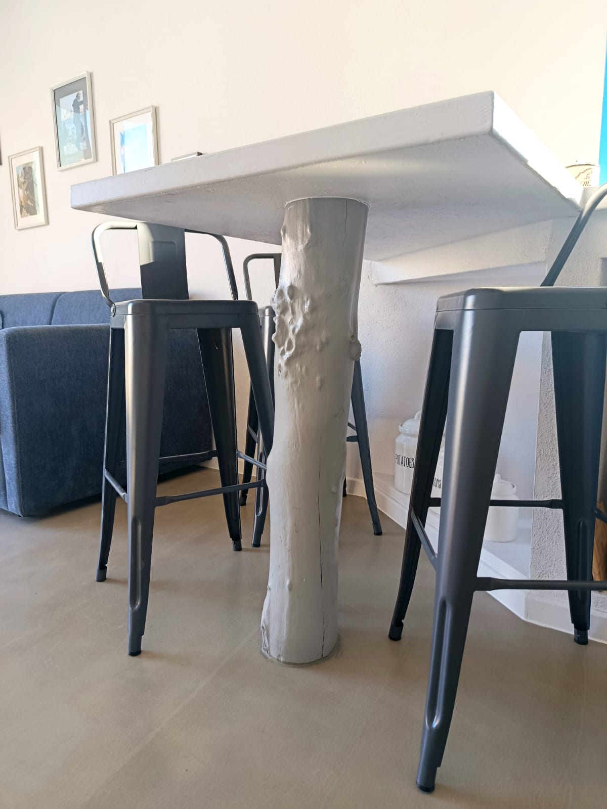 Blue Aegean Apartment table